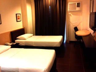 Hotel Ariana Бауанг Екстериор снимка